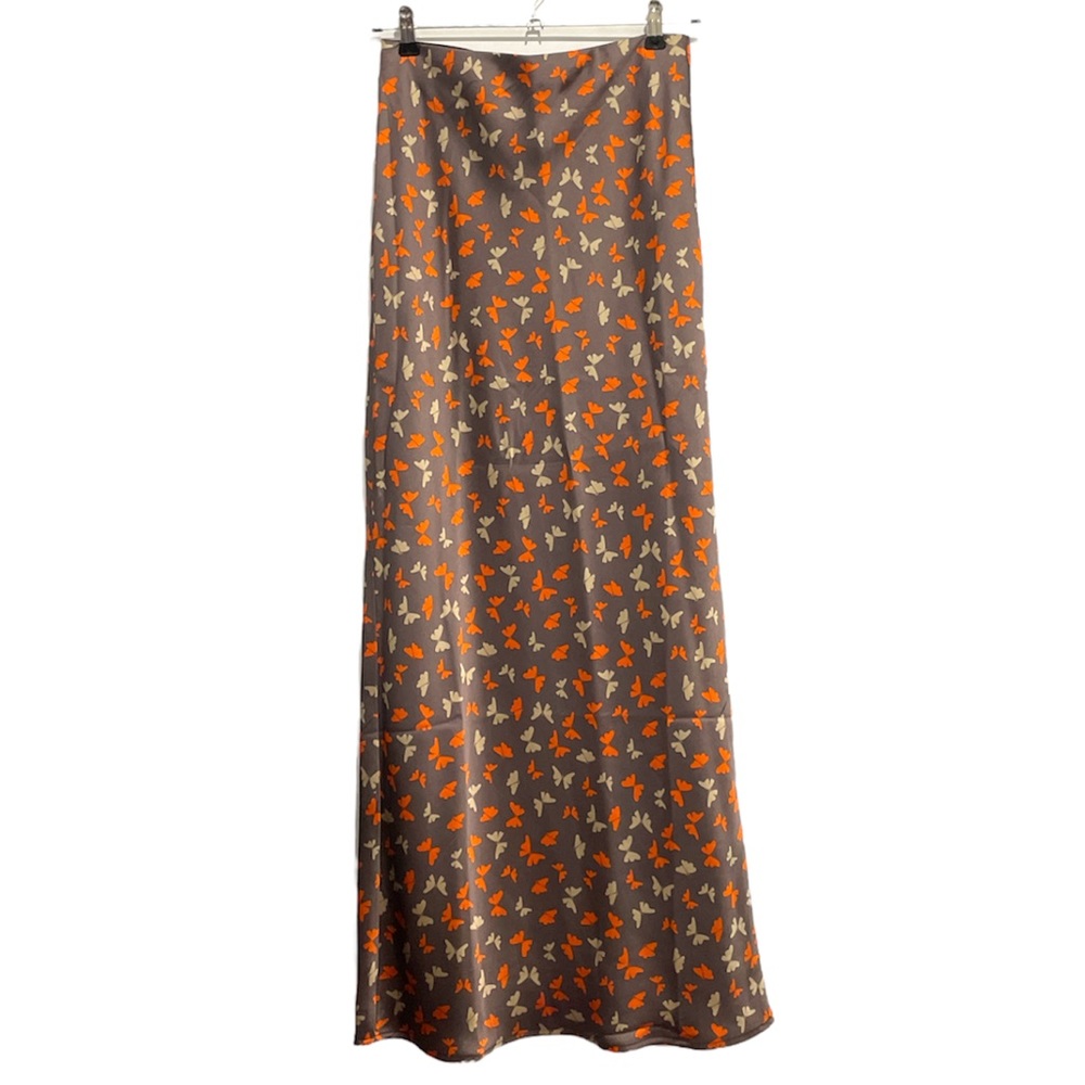 Glassons Butterfly Print Satin Maxi Skirt - Picture 2 of 7